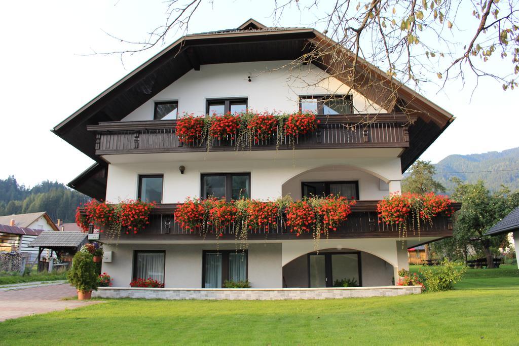 Apartma Marzic Kranjska Gora Zewnętrze zdjęcie
